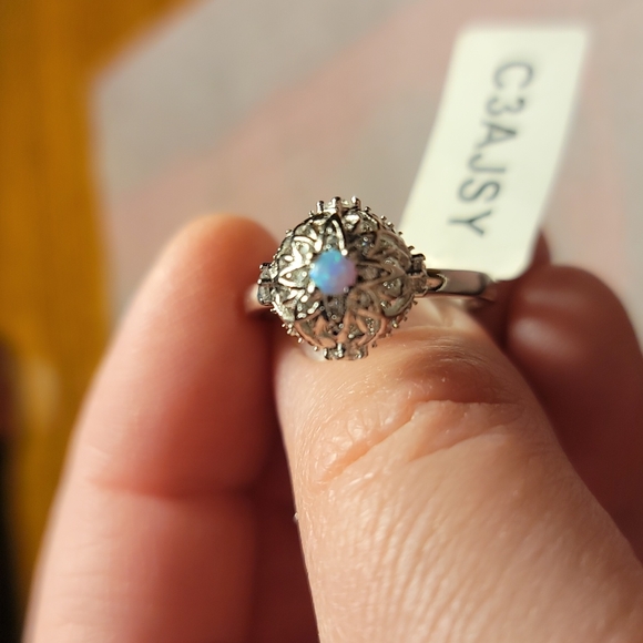 Charmed Aroma Opal Ring - Picture 3 of 3